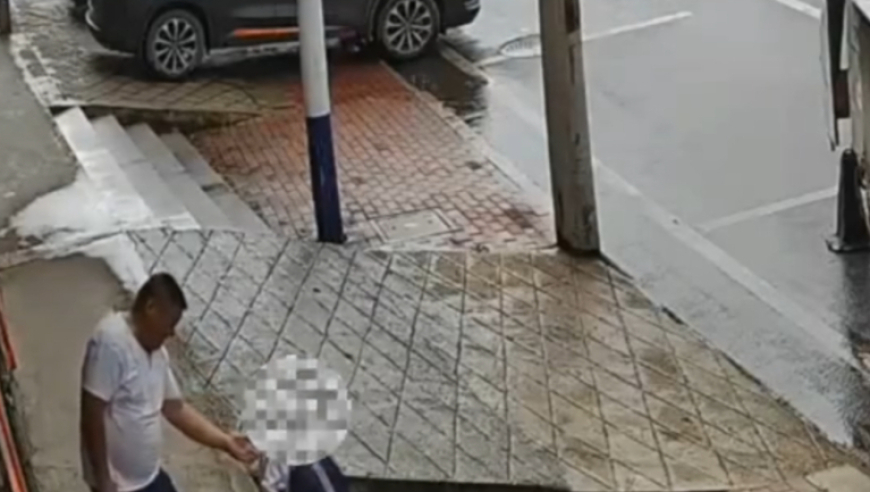 手机自己下单1.5万元手表,2025新澳门今晚开奖号码和香港,展开计划实施_试用版V11.10
